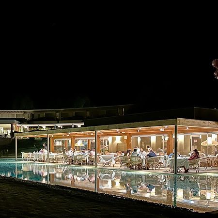 Villa Zippiri Is Molas พูลา ภายนอก รูปภาพ